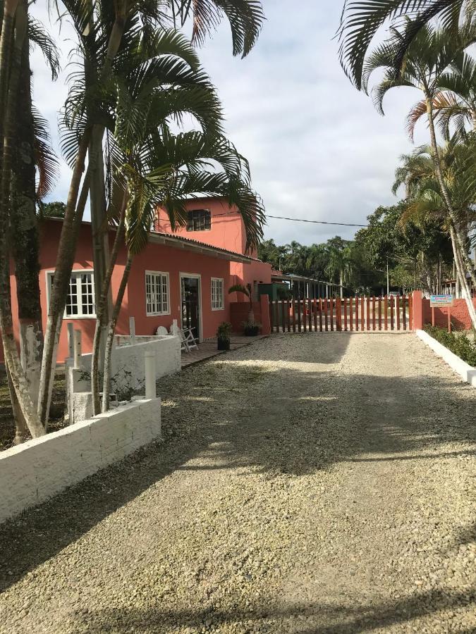 Iate Clube Rio Verde - Ilha Comprida Cananéia Εξωτερικό φωτογραφία